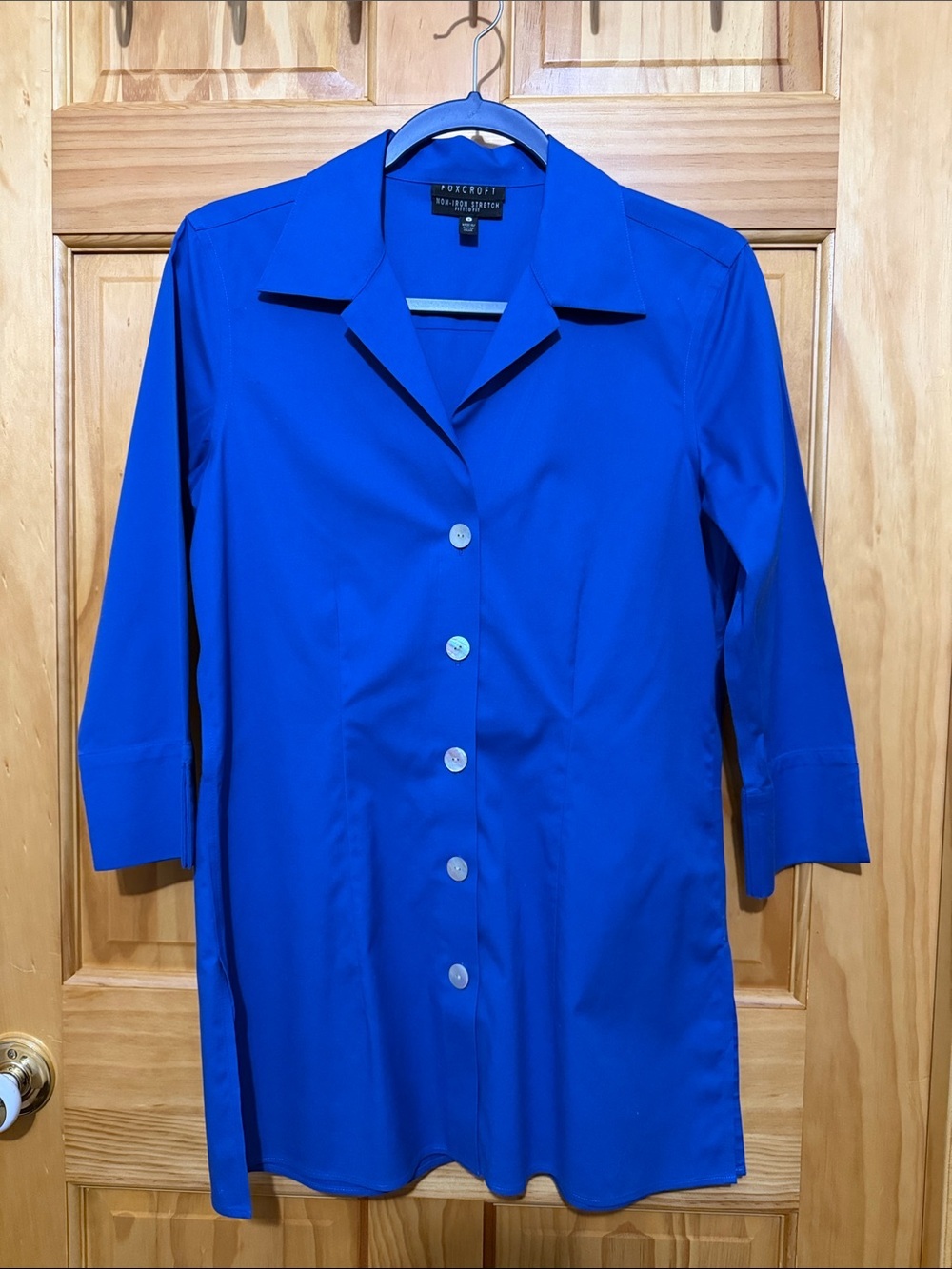 Foxcroft Royal Blue Non-Iron Stretch Fitted Button-Front Tunic, Size 4